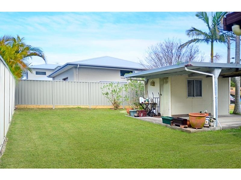 Tuggerawong NSW 2259