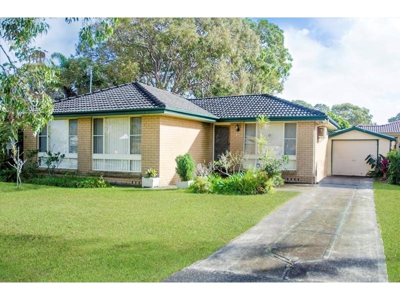 3 Marks Rd, Gorokan NSW 2263