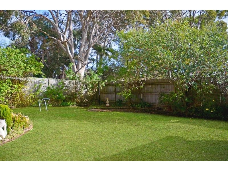 3 Marks Rd, Gorokan NSW 2263
