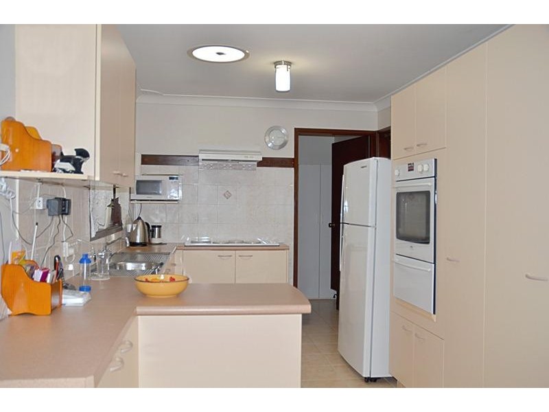 63 Swan  St, Kanwal NSW 2259