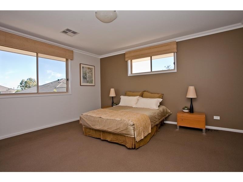 10 Stan Johnson Dr, Hamlyn Terrace NSW 2259