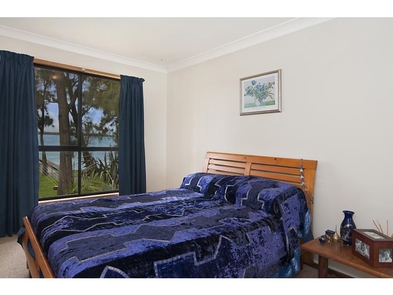 Charmhaven NSW 2263