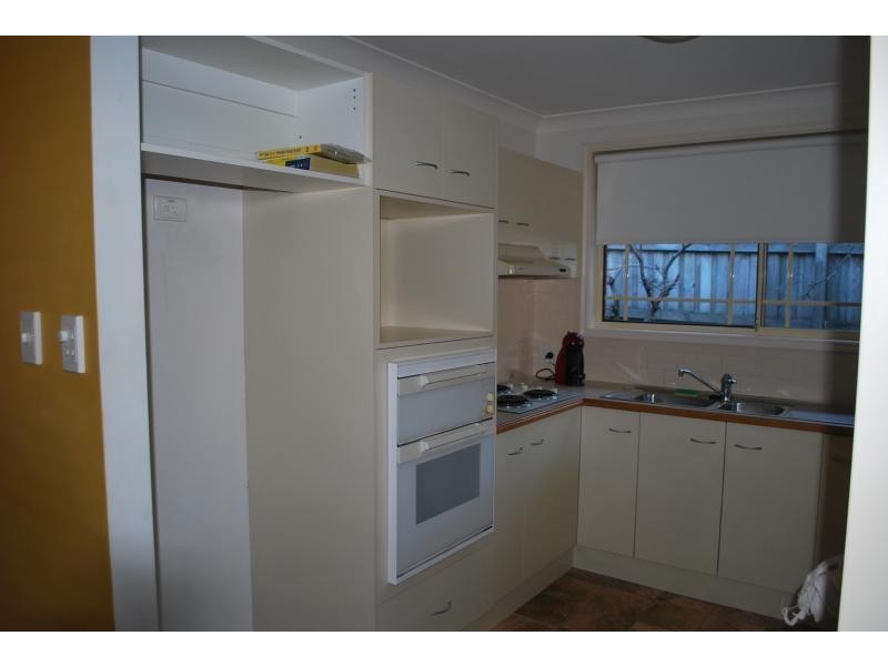 3/22 Epsom Cl, Bateau Bay NSW 2261