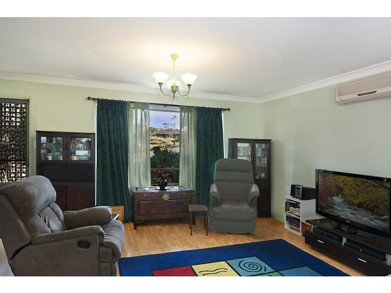 17 Taminga Rd, Gorokan NSW 2263