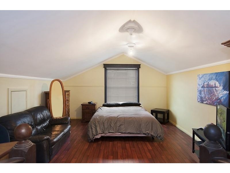 7b Roslyn Pl, Noraville NSW 2263