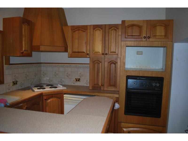 38 Wahroonga Rd, Wyongah NSW 2259