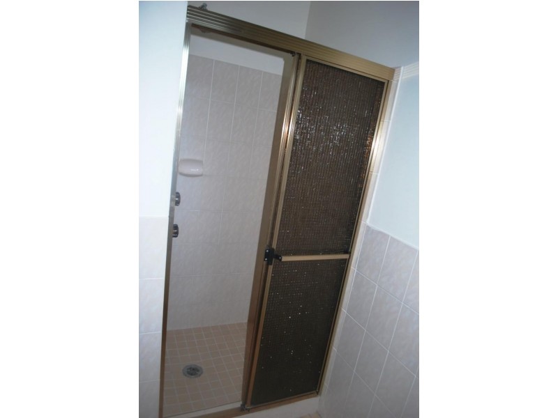 4 Seventh Ave, Toukley NSW 2263