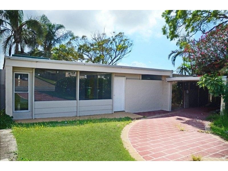 304 Main  Rd, Toukley NSW 2263