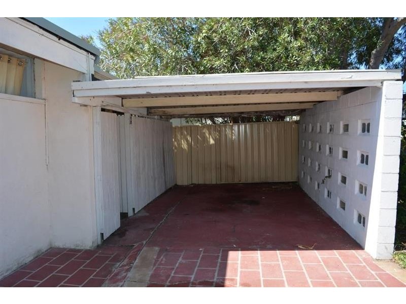 304 Main  Rd, Toukley NSW 2263