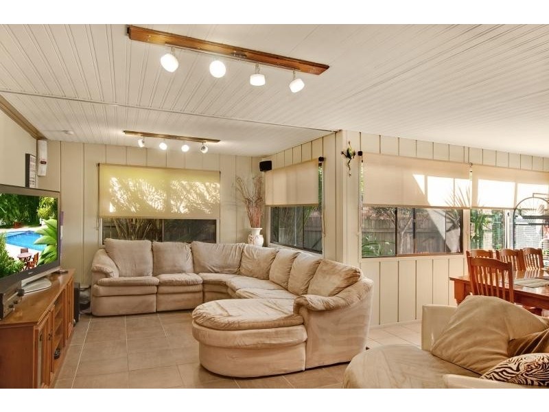 1 Key St, Toukley NSW 2263