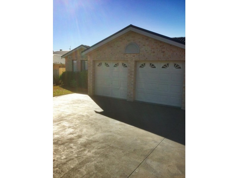 3 Ivory Cct, Woongarrah NSW 2259