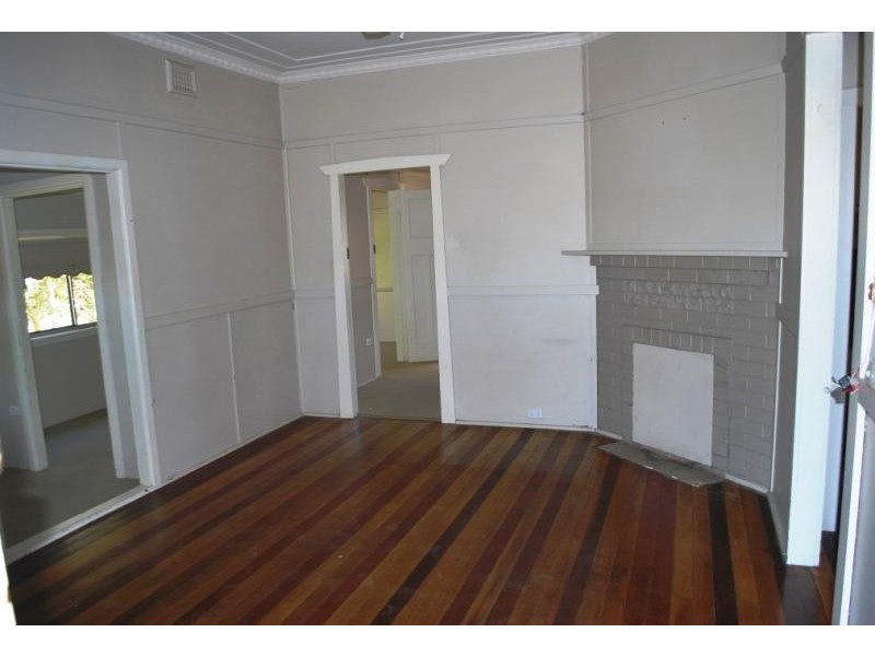 23 Hope St, Wyong NSW 2259