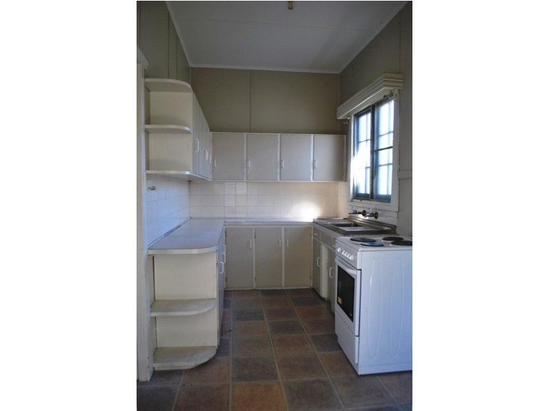23 Hope St, Wyong NSW 2259