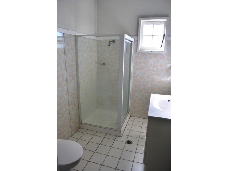 23 Hope St, Wyong NSW 2259