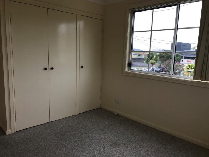 11 Anzac Avenue, Wyong NSW 2259