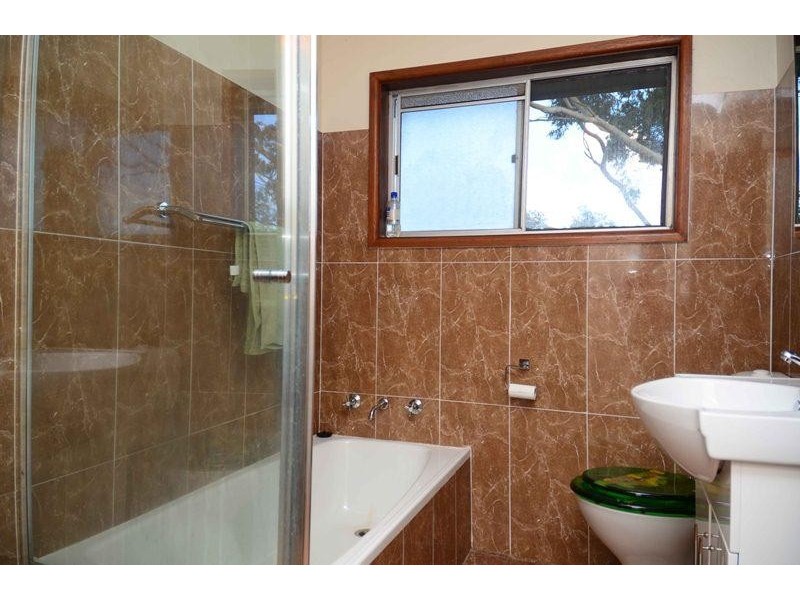 8  Joy  St, Gorokan NSW 2263