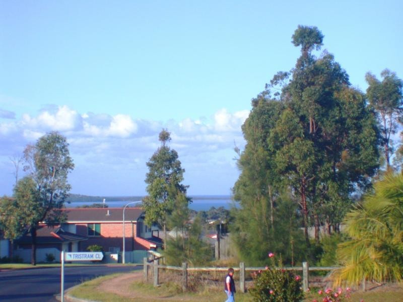 36 Christopher Crescent, Lake Haven NSW 2263