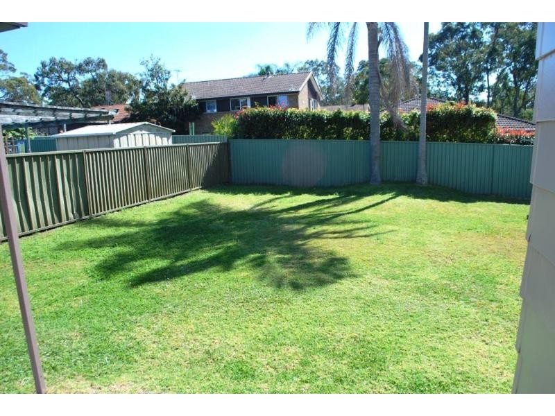 21 Jetty Avenue, Charmhaven NSW 2263