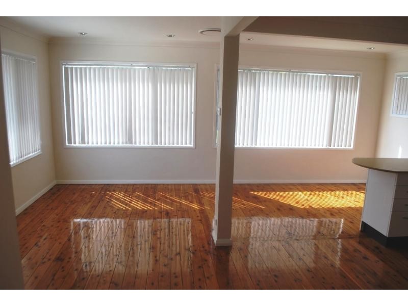 13 James Rd, Toukley NSW 2263