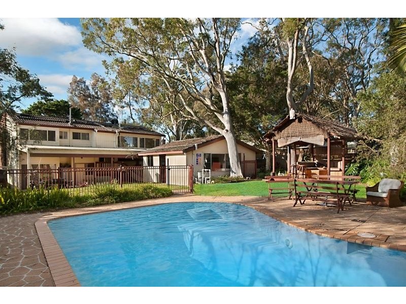 Tuggerawong NSW 2259