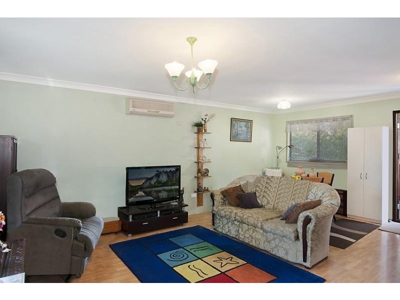 17  Taminga  Rd, Gorokan NSW 2263