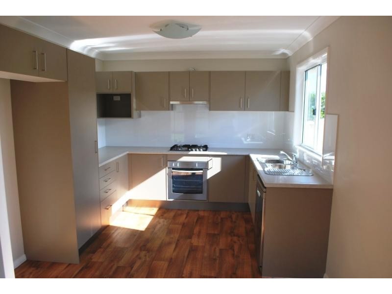 34b Athol St, Toukley NSW 2263