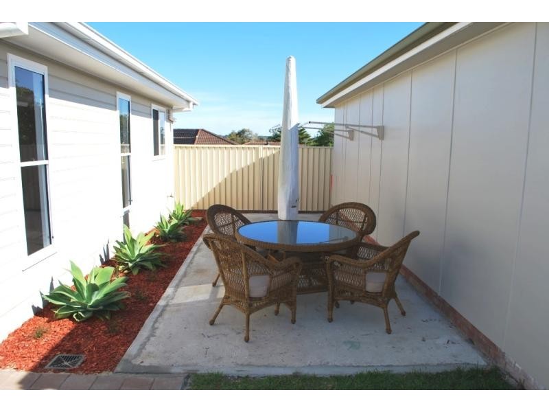 34b Athol St, Toukley NSW 2263