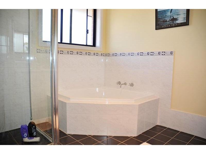 7 Terka St, Wadalba NSW 2259