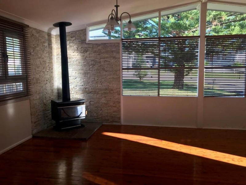 26 Ninth Avenue, Toukley NSW 2263