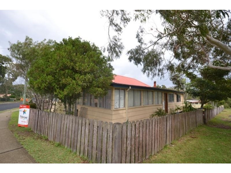 195 Tuggerawong  Rd, Tuggerawong NSW 2259