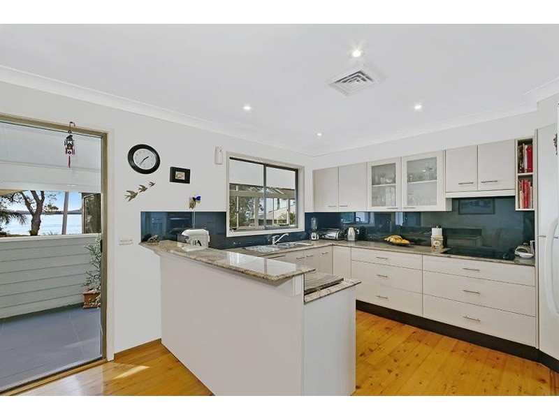255 Geoffrey  Rd, Chittaway Point NSW 2261