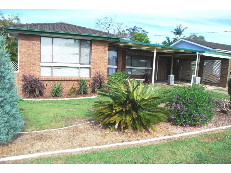 55 Phyllis Ave, Kanwal NSW 2259