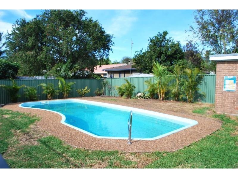 55 Phyllis Ave, Kanwal NSW 2259