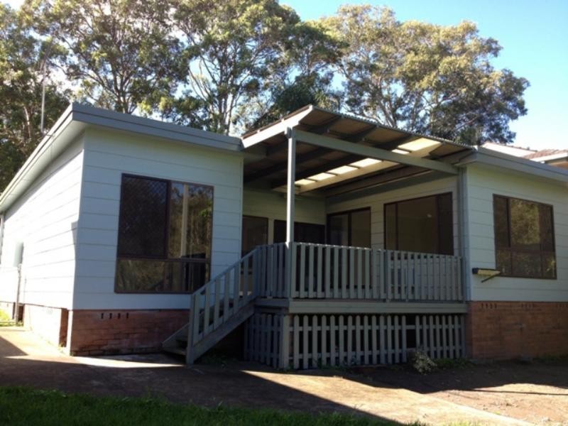 20 Liamena Ave, San Remo NSW 2262