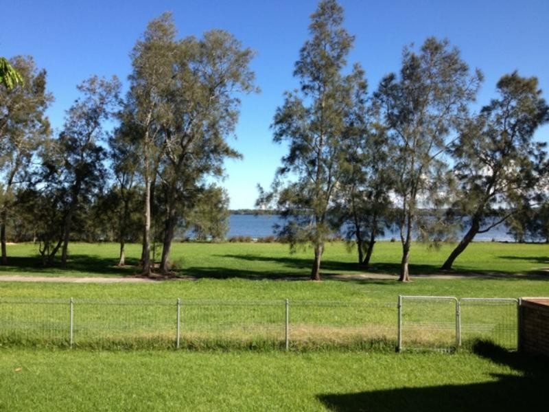 20 Liamena Ave, San Remo NSW 2262