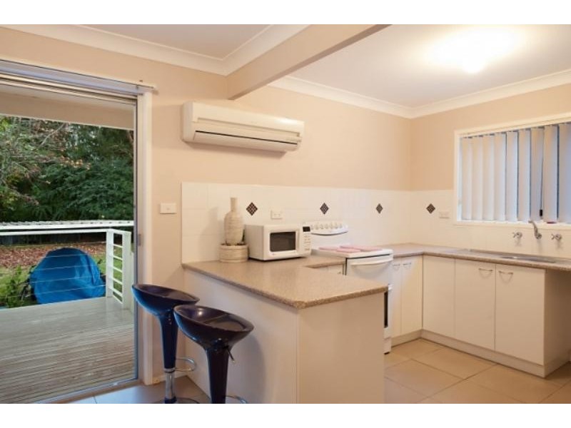 359 Tuggerawong Rd, Tuggerawong NSW 2259