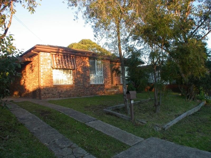 27 Dalton Ave, Kanwal NSW 2259