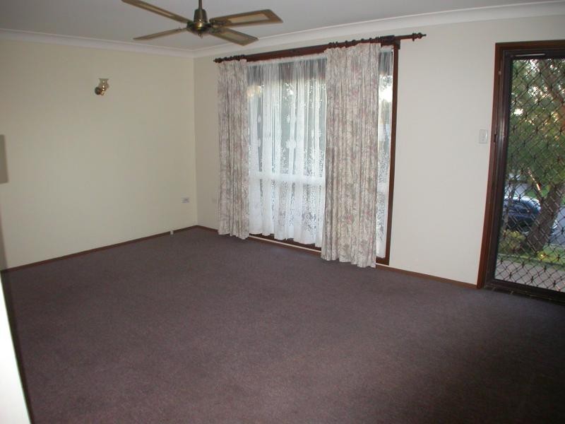 27 Dalton Ave, Kanwal NSW 2259