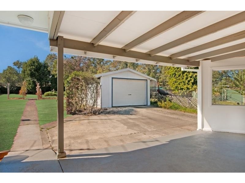 235 Pollock Ave, Wyong NSW 2259