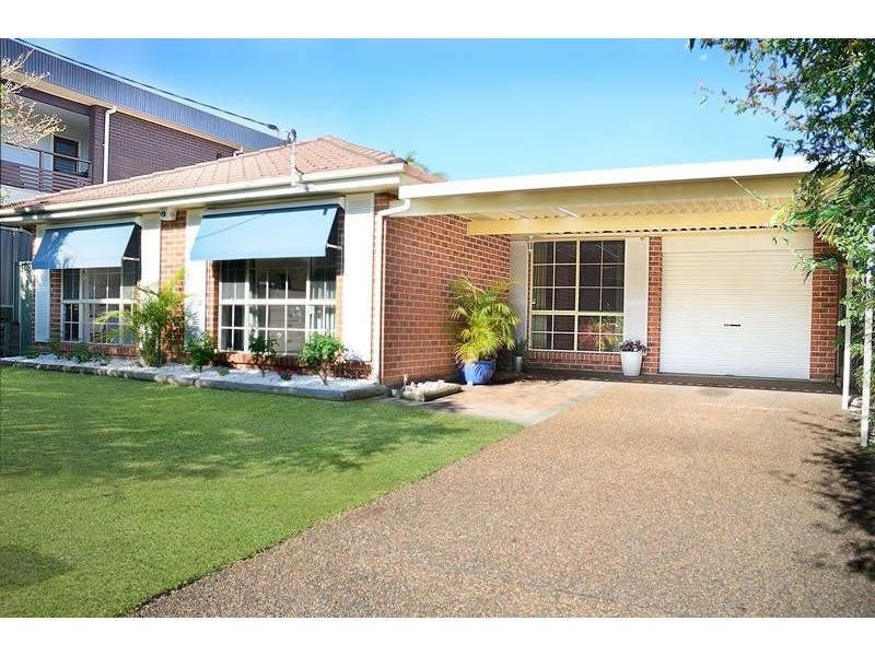 73 Georgina  Ave, Gorokan NSW 2263