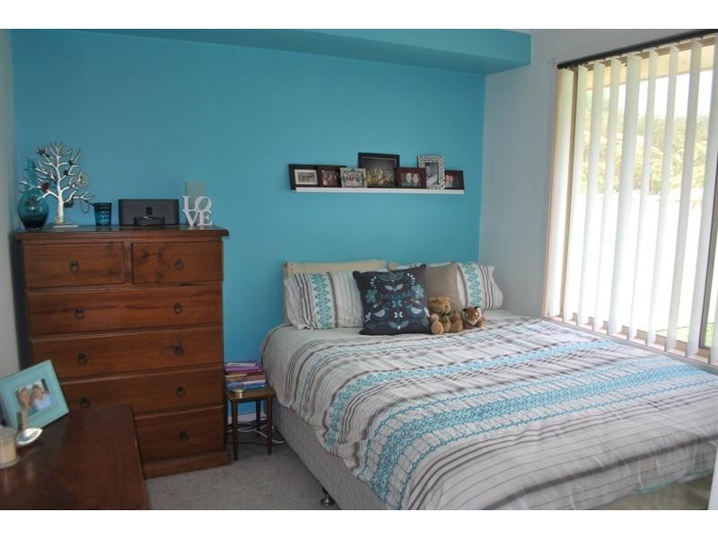 9 Barragoola Road, Blue Haven NSW 2262