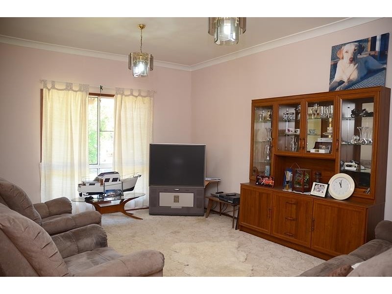 5 Murrawal Rd, Wyongah NSW 2259