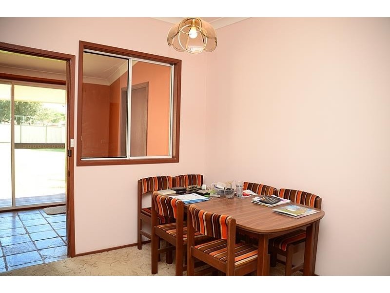 5 Murrawal Rd, Wyongah NSW 2259