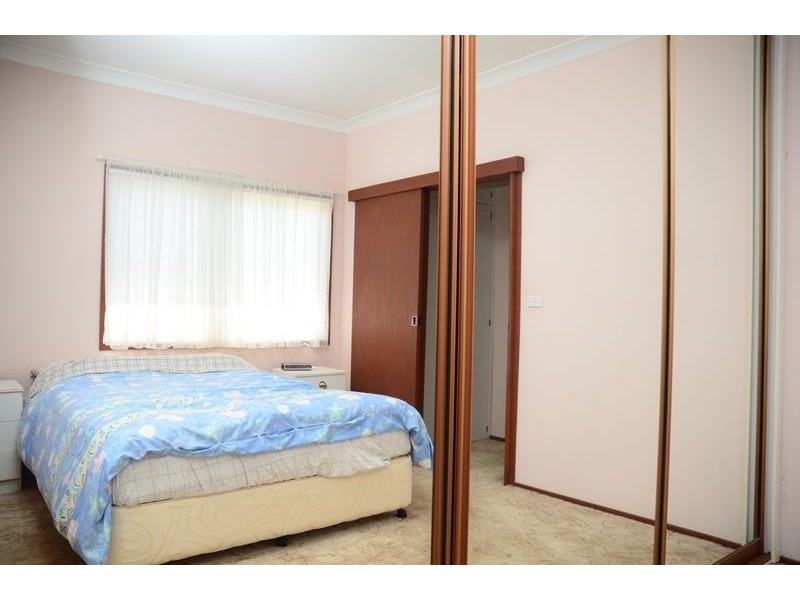 5 Murrawal Rd, Wyongah NSW 2259