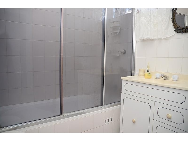 5 Murrawal Rd, Wyongah NSW 2259