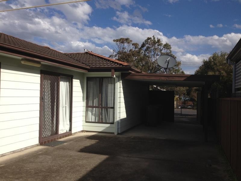 9a Mary St, Gorokan NSW 2263