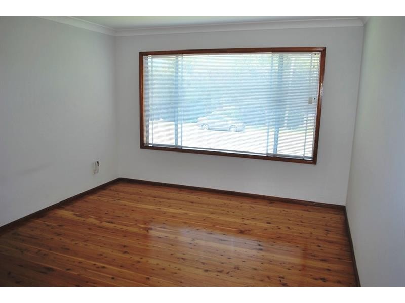 8 Reynolds Road, Noraville NSW 2263