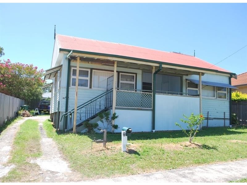 9 Elden  St, Toukley NSW 2263