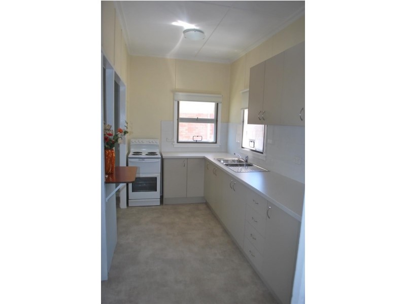 9 Elden  St, Toukley NSW 2263