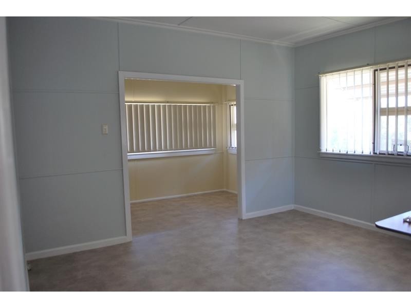 9 Elden  St, Toukley NSW 2263